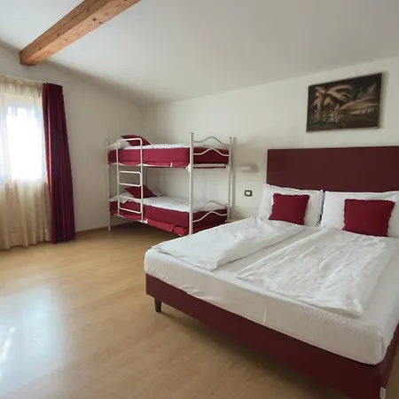 Casteluce Hotel Funivie-3