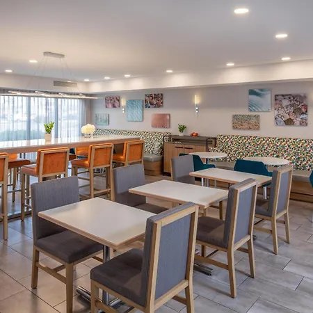 Hampton Inn Rehoboth Beach-3
