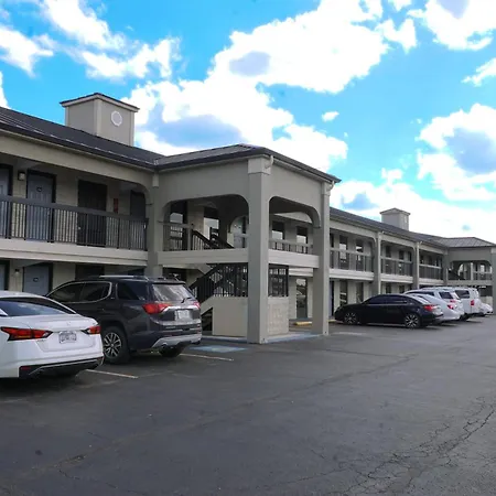 Legacy Inn - Gallatin-2