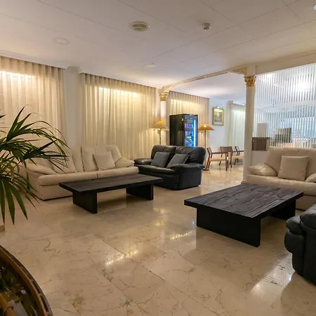 Hotel Medium Claramar-2