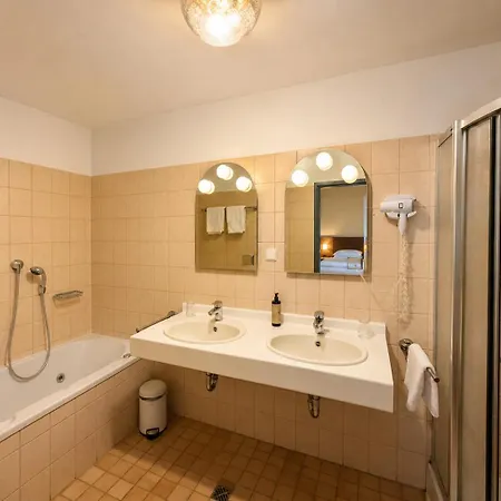 Hotel Wildpferd Duelmen-2