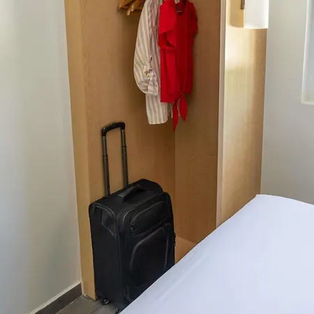 Ibis Hermosillo-2