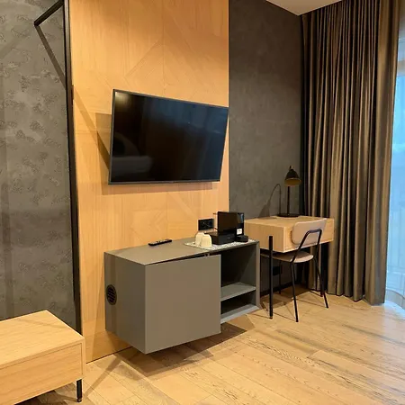 Hotel Lotus-3
