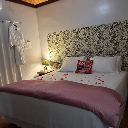 Chales Casa De Vidro-2