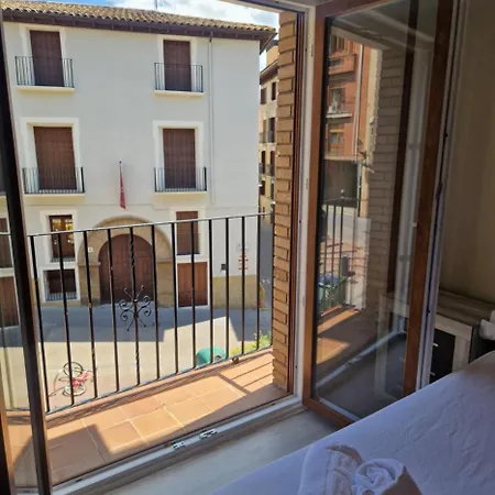 Hostal Lizana 2-3