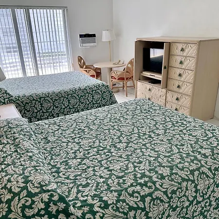 Summerland Suites-3