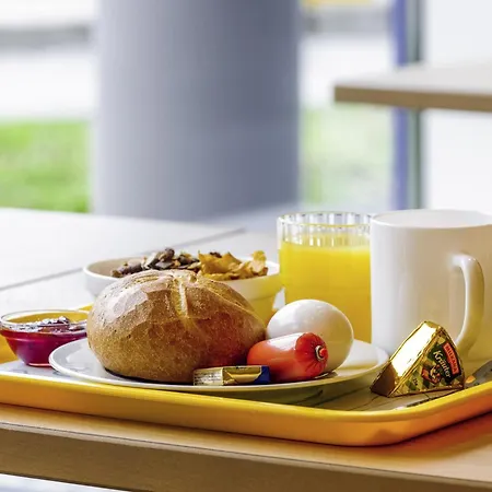 Ibis Budget Hotel Brussels Airport-3