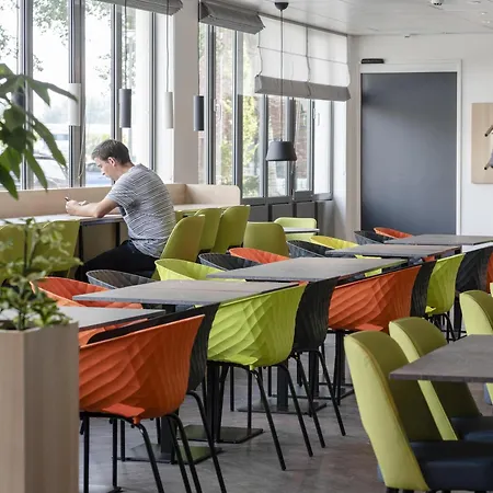 Ibis Styles Almere-3