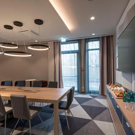 Holiday Inn Express - Munich North By Ihg-3