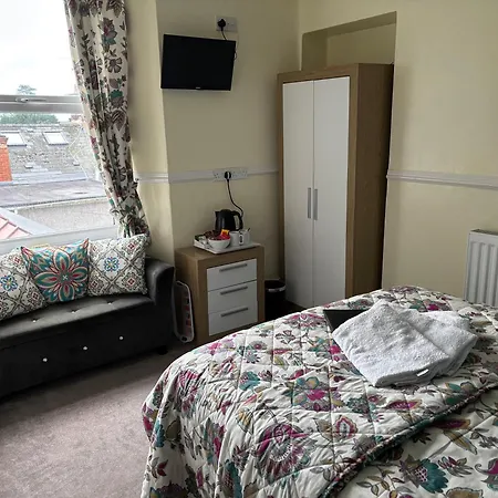 Weybourne Guest House-2