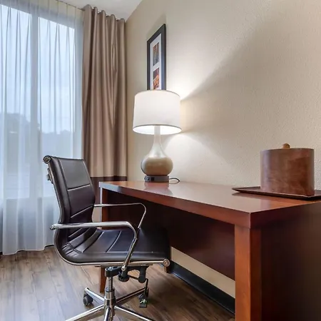 Comfort Inn Binghamton I-81-3