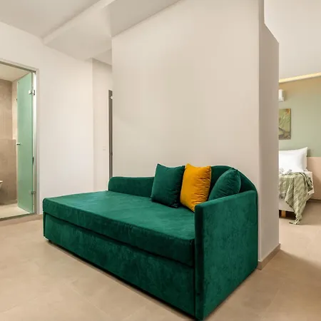 Madison Boutique, Faliraki-2