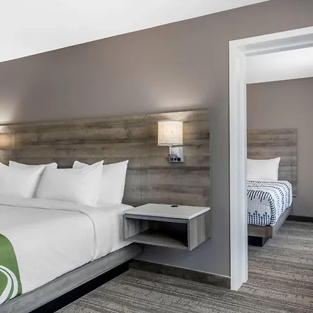 Amsterdam Inn & Suites, An Ascend Collection Hotel-2