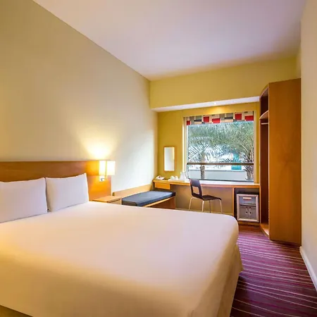Ibis Mall Avenue Dubai-2