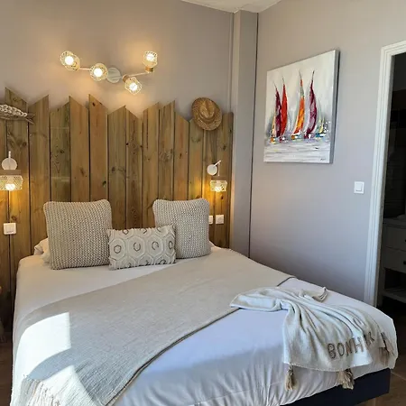 Acadie Saint Victor - Hôtel restaurant -Face mer- Châtelaillon plage-3