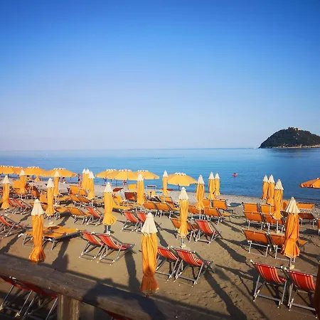 Hotel Stazione del Sole-3