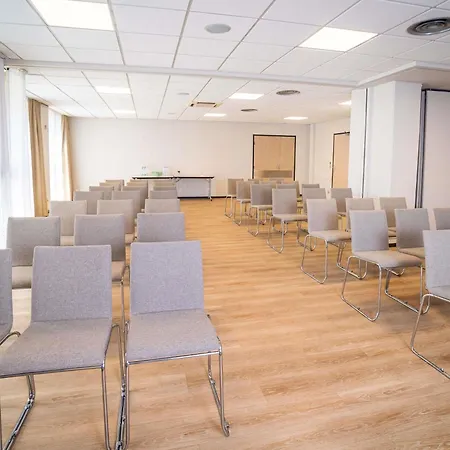 ibis Styles Tours Centre-2