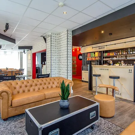 ibis Styles Cannes Le Cannet-2