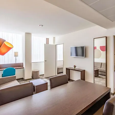 Webers Hotel Im Ruhrturm Essen By Accor-3