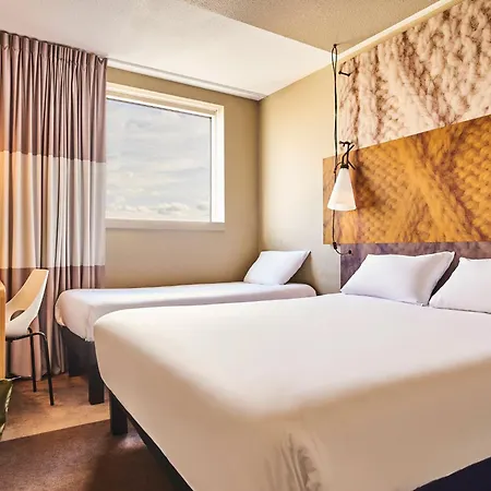 Ibis Paris Porte De Montreuil-3