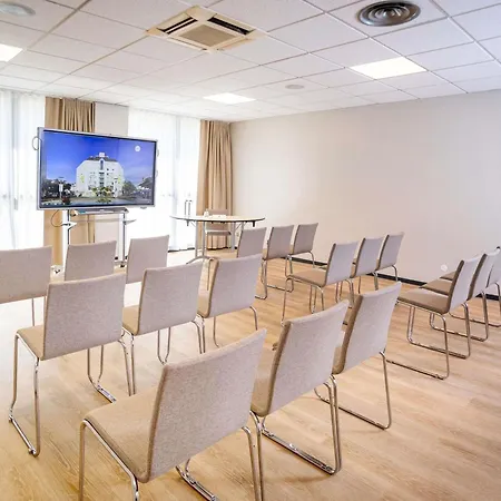ibis Styles Tours Centre-3