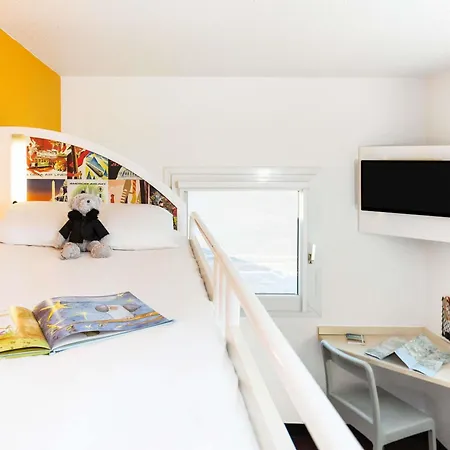 hotelF1 Nantes Ouest Saint-Herblain-2