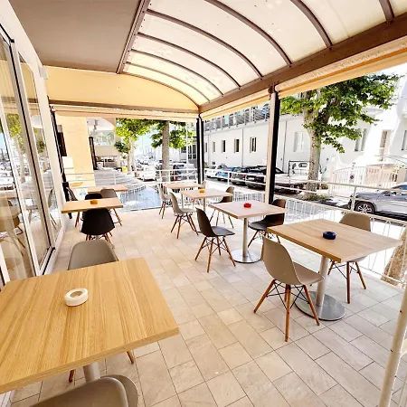 Hotel Ariva-2