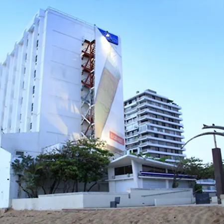 San Juan Beach Hotel (Adults Only)-2