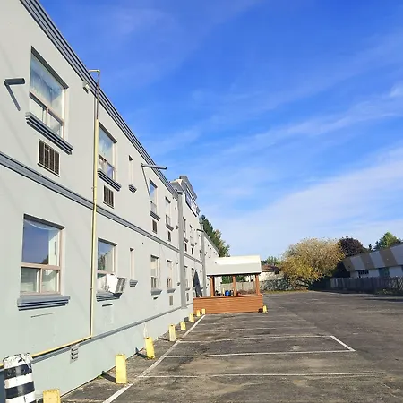 London Residency Inn-3