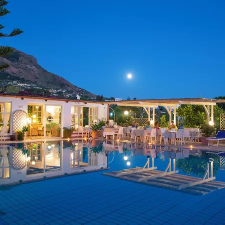 Hotel Villa Melodie - Adults Only-3