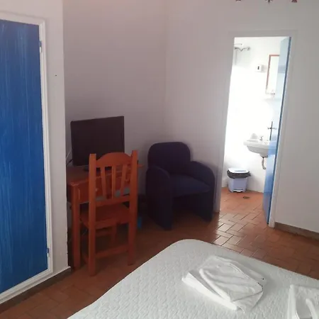 Hostal Del Mar-3