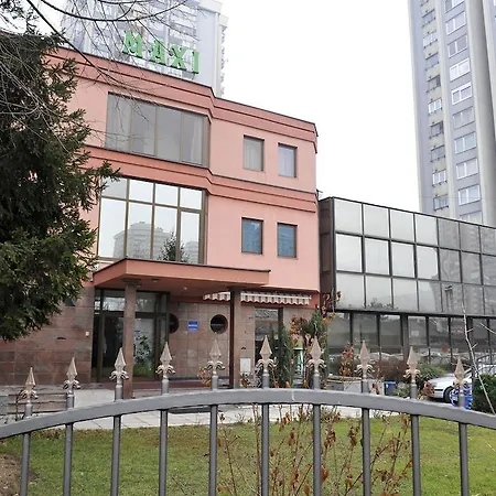 Hotel Maxi-2