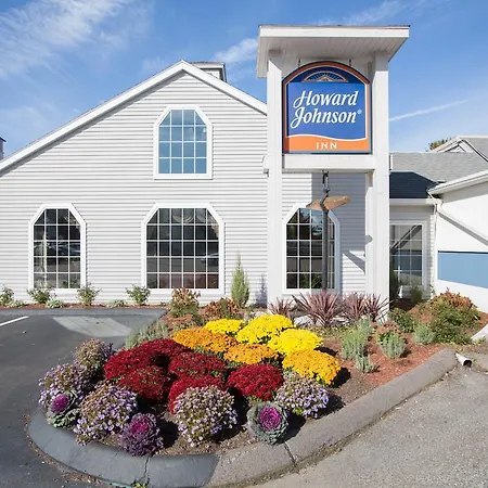 Howard Johnson By Wyndham Mystic-2