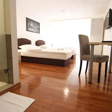 Rooms Xxl-3