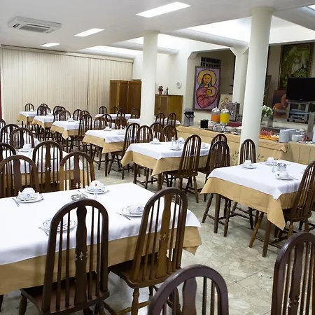 Kafe Hotel-3