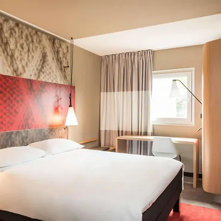 Hotel Ibis Coimbra Centro-3