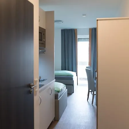 FirstSleep Boardinghouse Griesfeldstrasse München-3