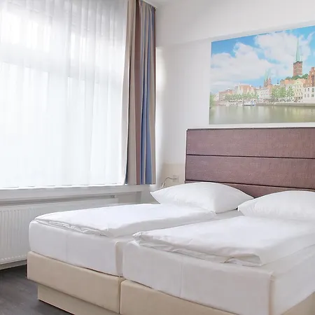 Viva Hotel Lübeck-3
