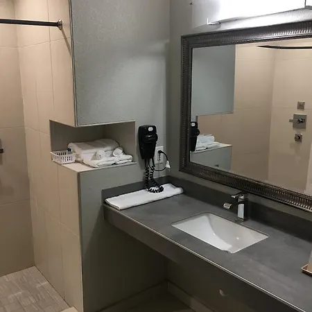 Crystal Inn-3