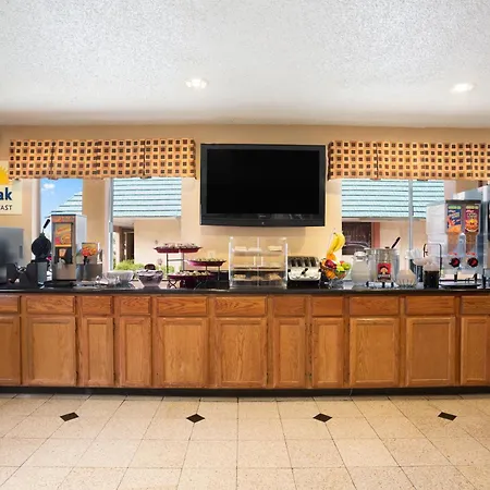 Days Inn By Wyndham Dallas Irving-2