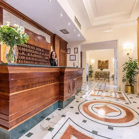 Raeli Hotel Noto-2
