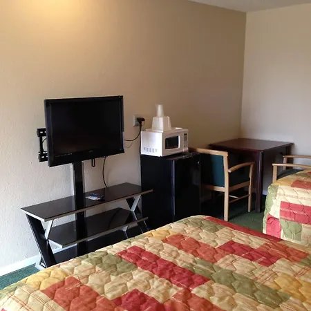 Hometown Inn And Suites Elk City-3
