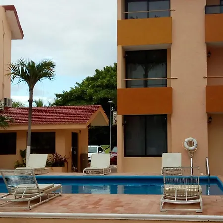 Grand Royal Lagoon-2