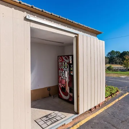 Motel 6-Connellys Springs, Nc-3