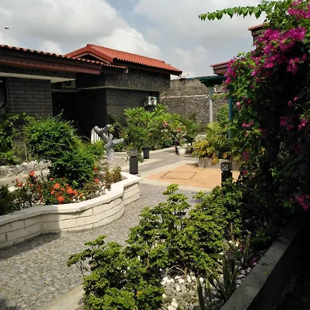 Hotel Des Jardins-3