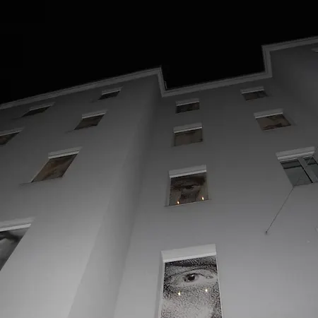 Apollo Hotel Vienna-3