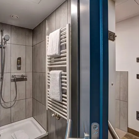 MEININGER Hotel München Olympiapark-3