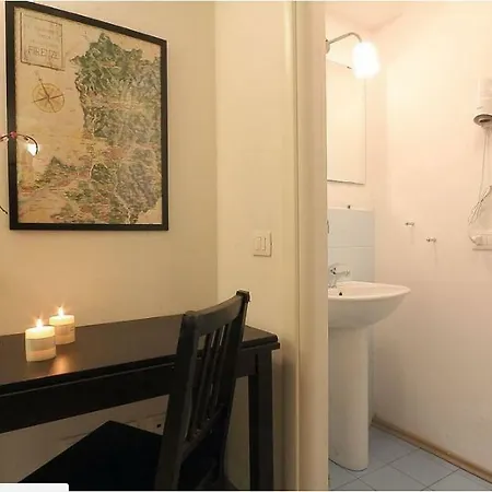 Nashira Rooms B&B Affittacamere-3