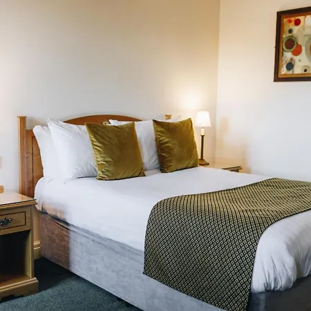 Hunters Lodge Hotel-2