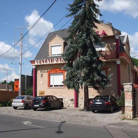 Attila Hotel Budapest-3